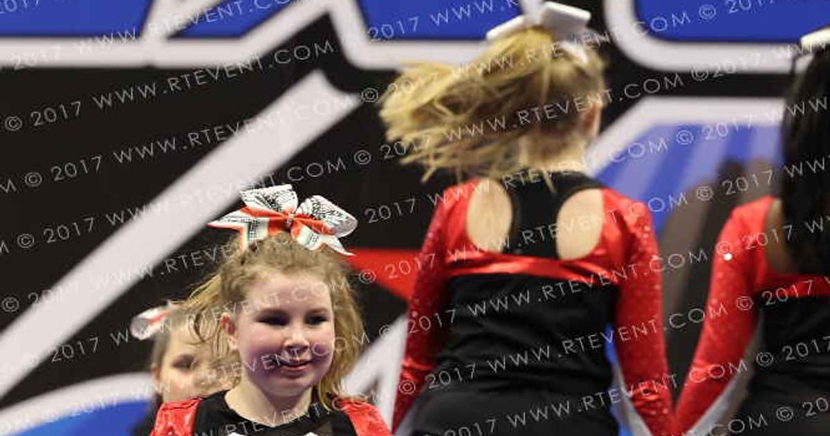 Laurel Youth Cheer Starz Seniors · Rumble in the Jungle