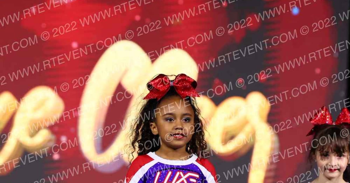 Luxe Cheer Tiny Tiaras · Spirit Celebration Christmas Grand Nationals DIDII