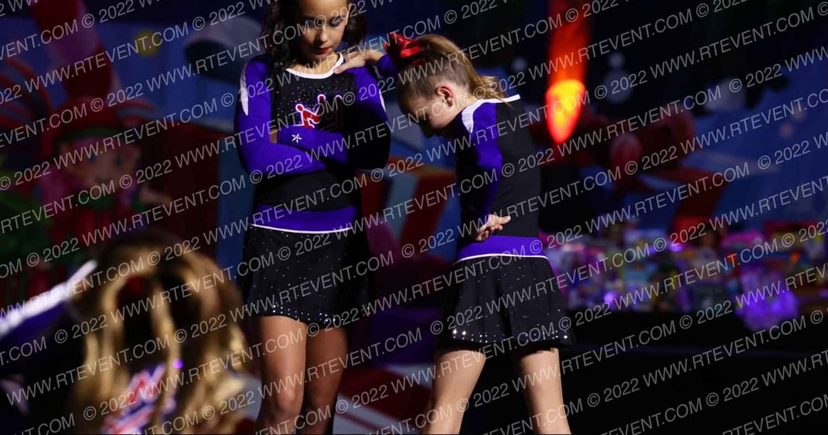 Luxe Cheer Dynasty · Spirit Celebration Christmas Grand Nationals DIDII