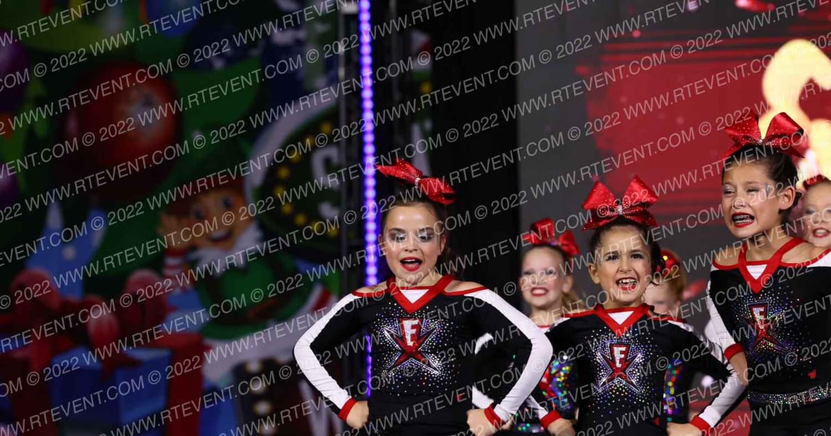 Excite Gym and Cheer Tremor · Spirit Celebration Christmas Grand Nationals DIDII