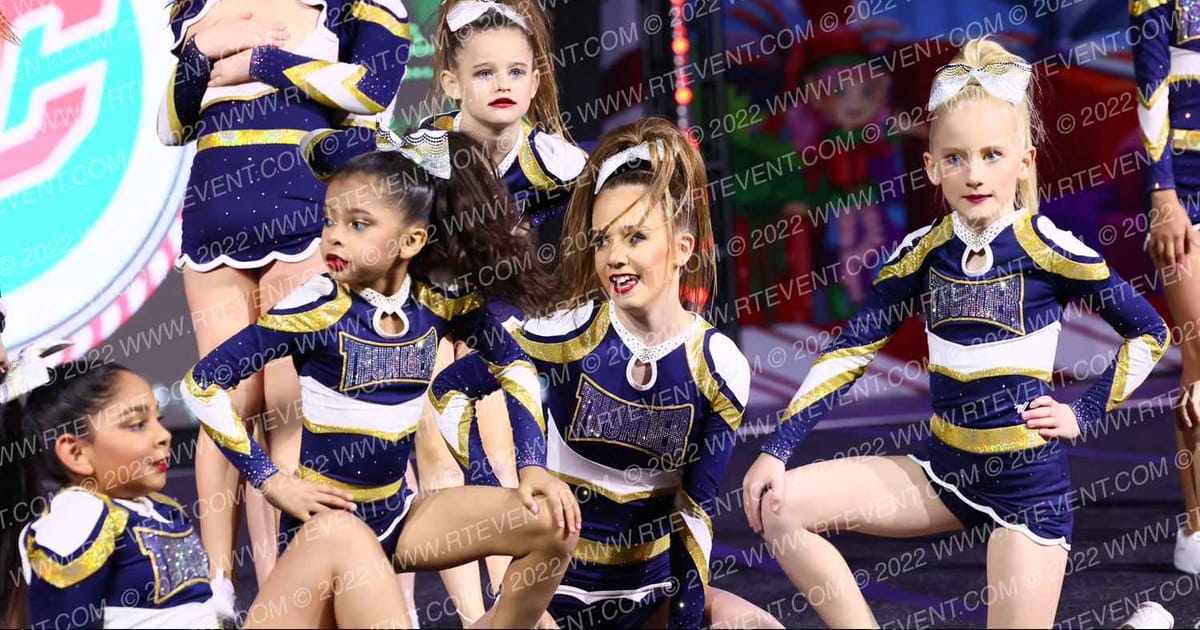 Thunder Elite Golden Girls · Spirit Celebration Christmas Grand Nationals DIDII