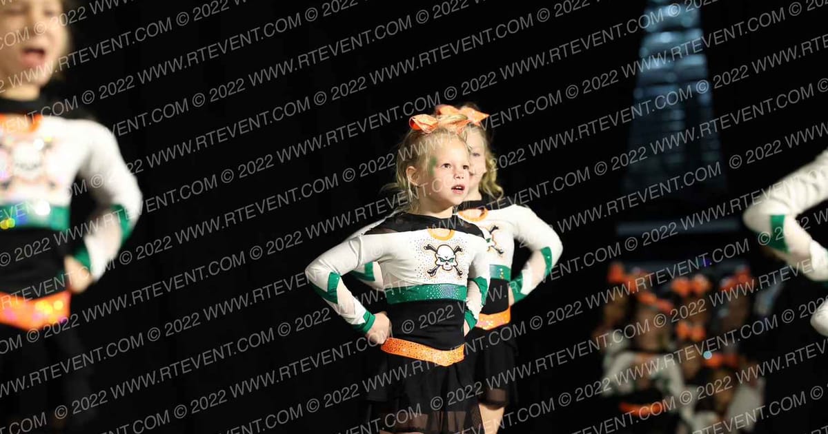 Iowa Elite Cheer - Des Moines Monsters · CHEERSPORT Council Bluffs Classic