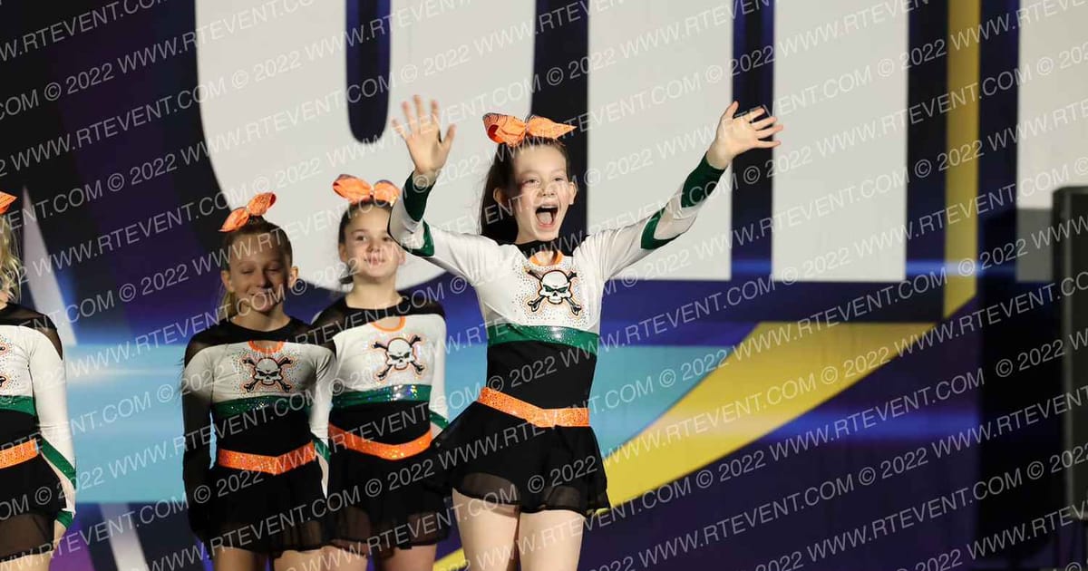 Iowa Elite Cheer - Des Moines Vicious · CHEERSPORT Council Bluffs Classic