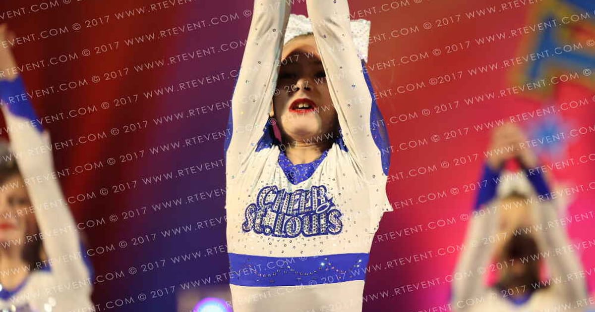 Cheer St Louis Honor · The American Gateway