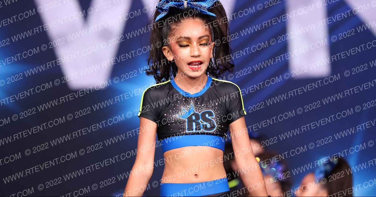Royal Storm Elite Cheer Lady lightning · Cali Crown