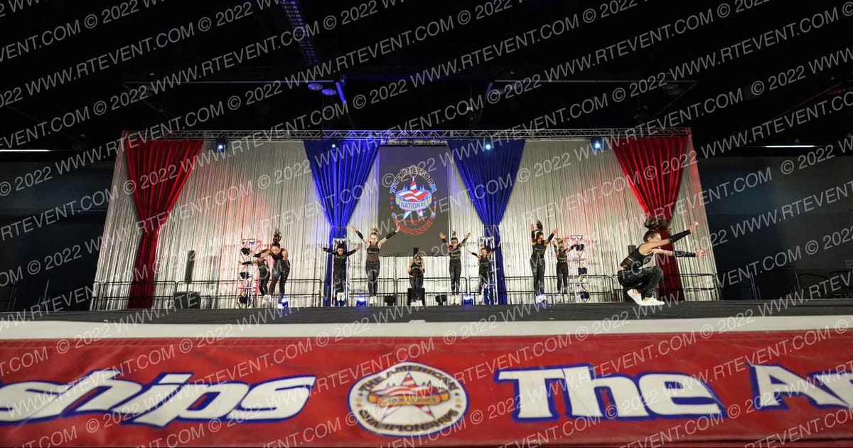 Washington Extreme Beauties & the Beast · The American Northwest Portland Nationals