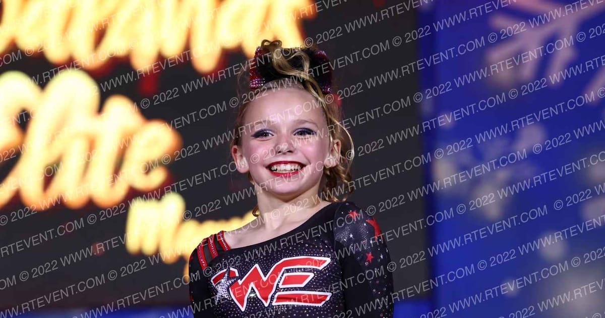 Woodlands Elite - Magnolia Lieutenants · Spirit Celebration Christmas Grand Nationals DIDII