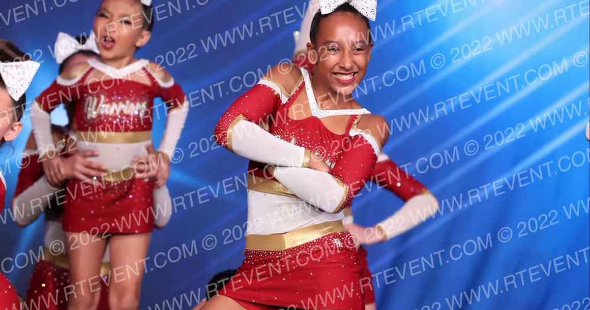 Warrior Cheer Divas · Cali Crown