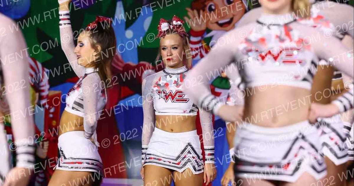 Woodlands Elite - Katy Bombshells · Spirit Celebration Christmas Grand Nationals DIDII