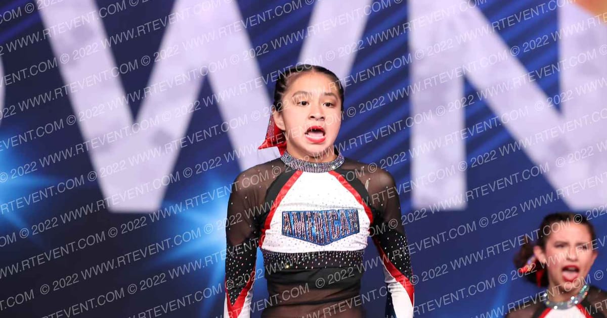 American Cheer YOUTH BLACK · Cali Crown