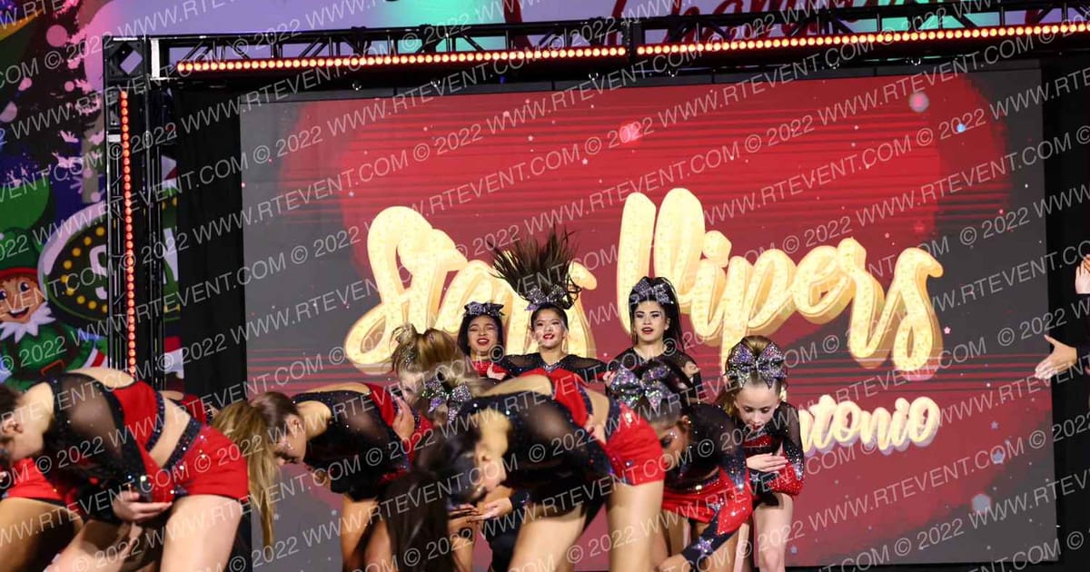 Stars Vipers San Antonio FIERCE BOAS · Spirit Celebration Christmas Grand Nationals DIDII