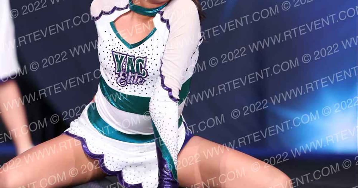 YAC Elite Cheer Elevate · Cali Crown
