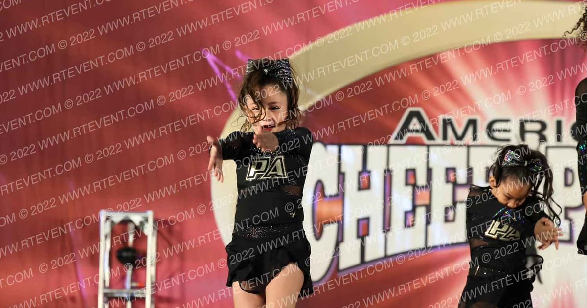Pyramid Athletics Mini Mummies · Cheer Power Holiday Showdown Roseville