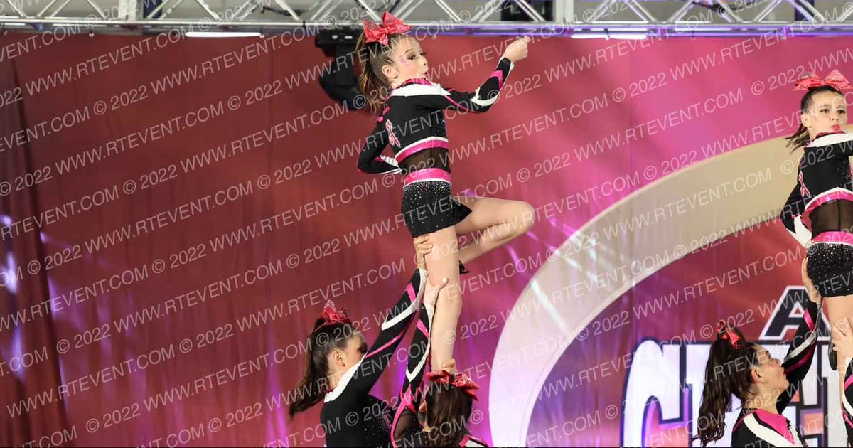 Dream Xtreme All Stars J-Bling · Cheer Power Holiday Showdown Roseville