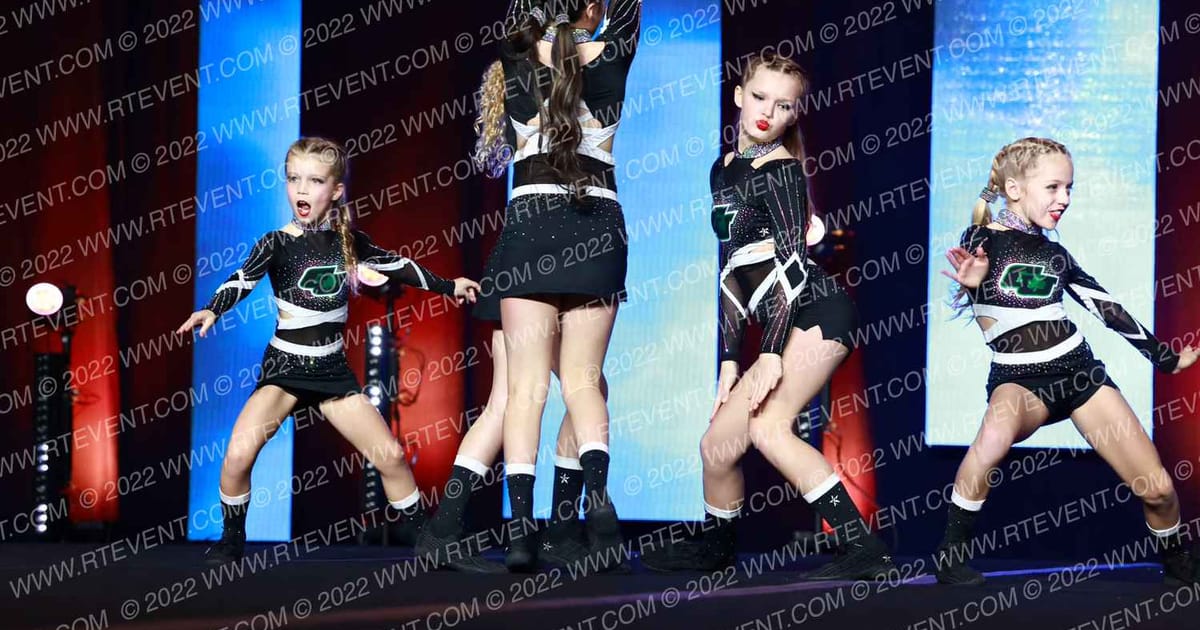 GU Shamrocks Galway Gals · WSF Grand Nationals Cheer