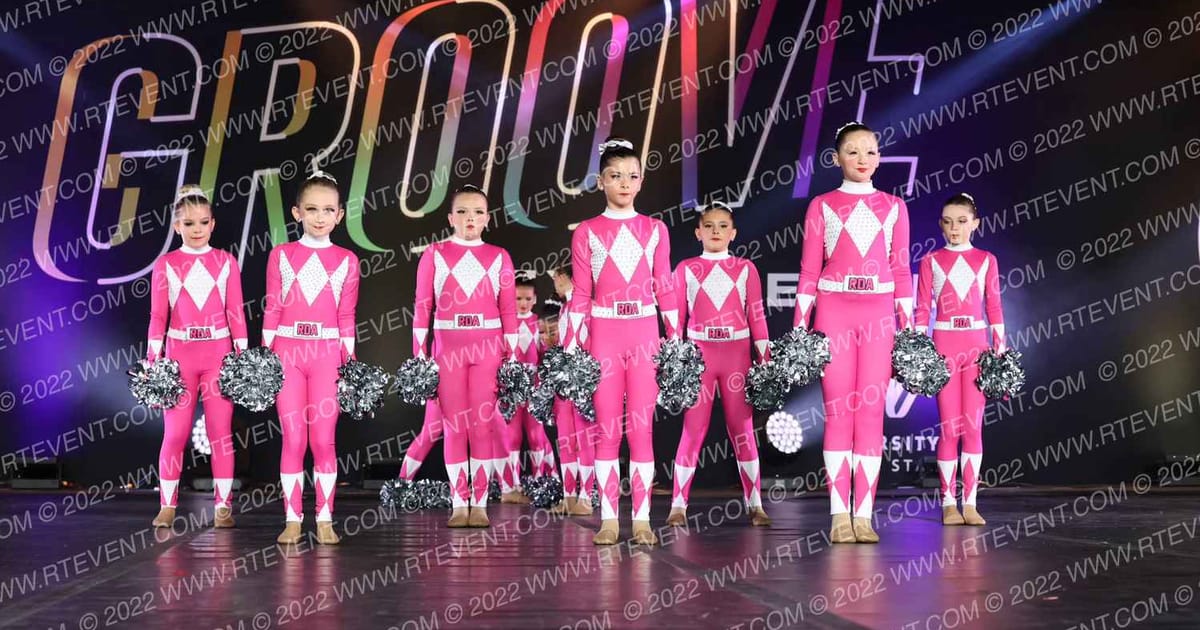 Rainbow Dance Academy MINI ELITE POM - SMALL · WSF Grand Nationals Dance