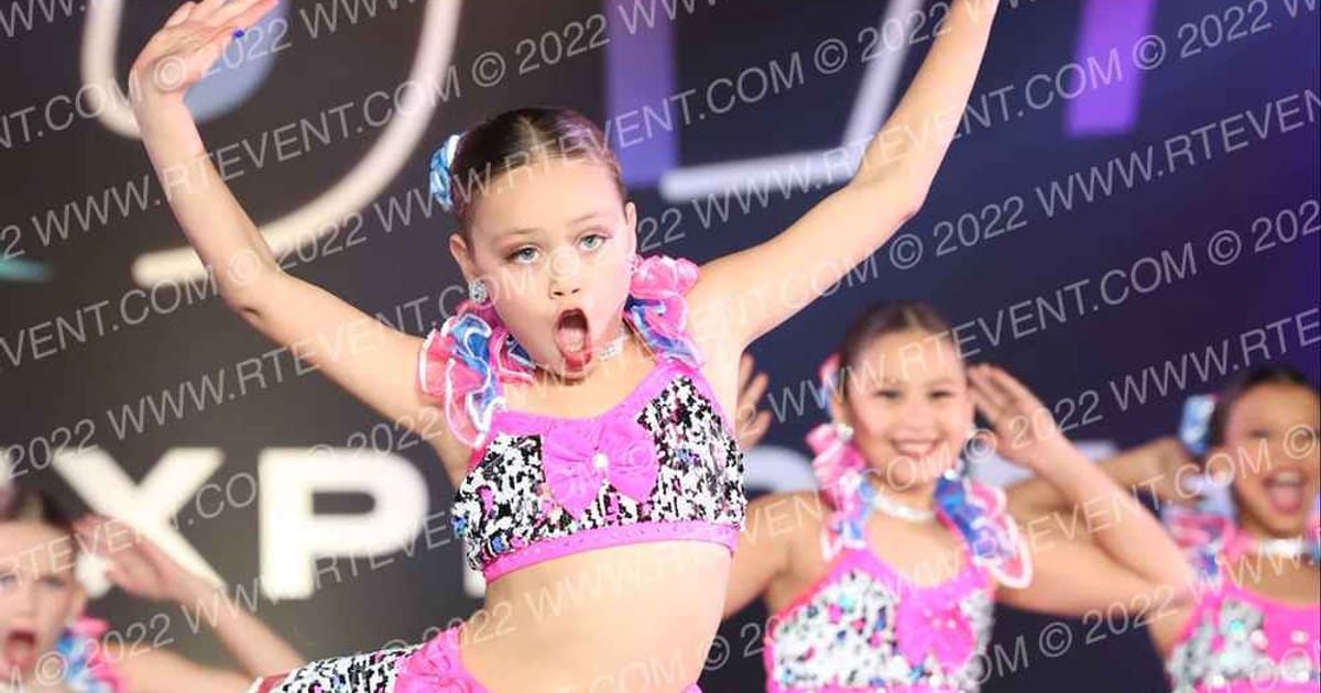 Foursis Dance Academy Foursis Dazzler Dynamite Dance Team · WSF Grand Nationals Dance