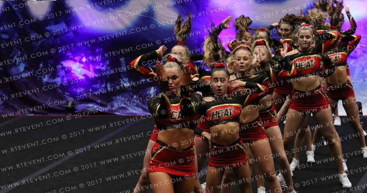 Crimson Heat Tigers MAJESTY · Winter Wonderland