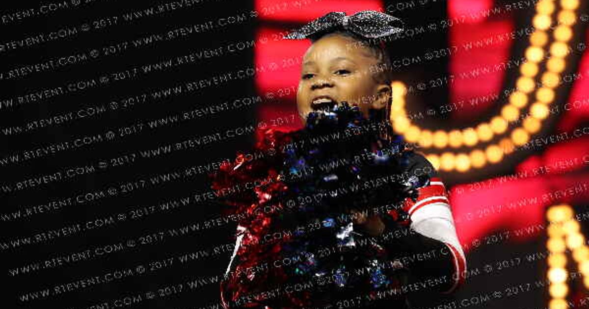 LAKEWOOD LADY LANCERS · YOUTH NATIONALS
