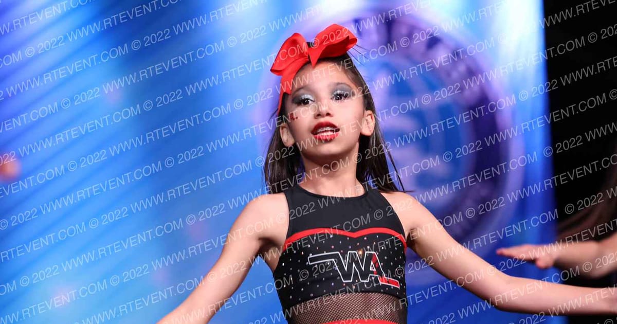 Worthy Athletics Code Red · Cali Crown