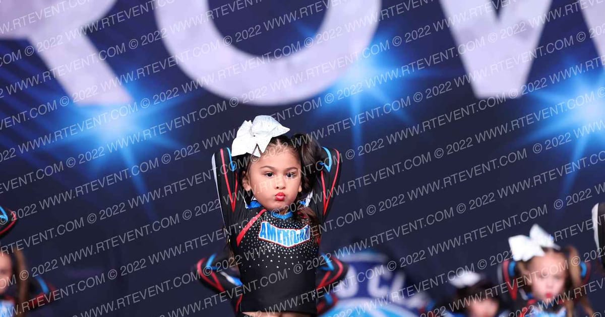 American Cheer TINY TWINKLES · Cali Crown