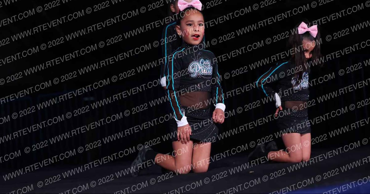 California Pride Tiny Tornado · Cali Crown