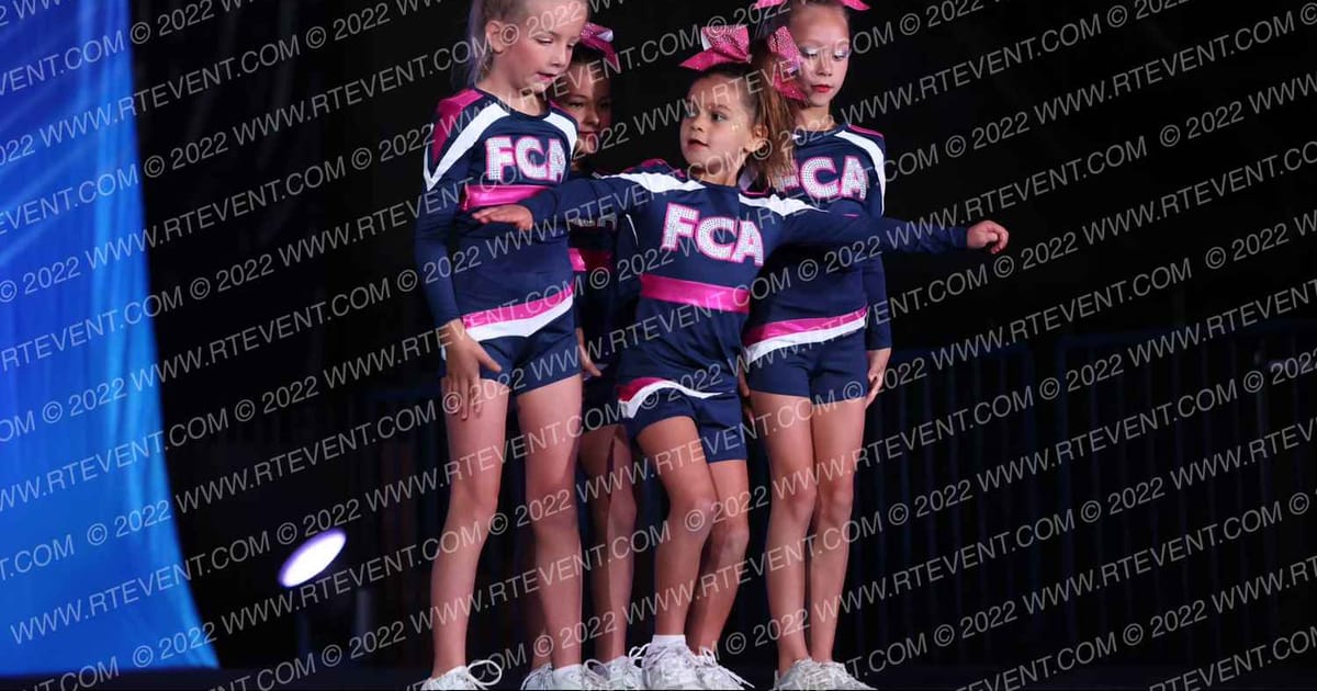 FCA Cheer Glory · Cali Crown