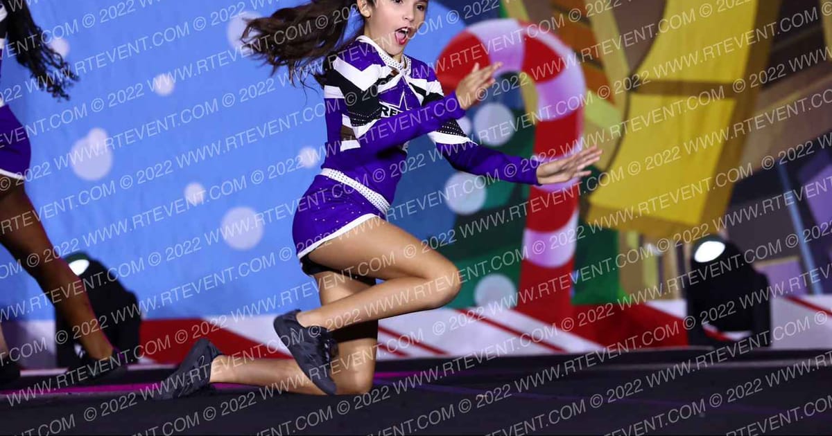 Rebelz Cheer Rockets · Spirit Celebration Christmas Grand Nationals DIDII
