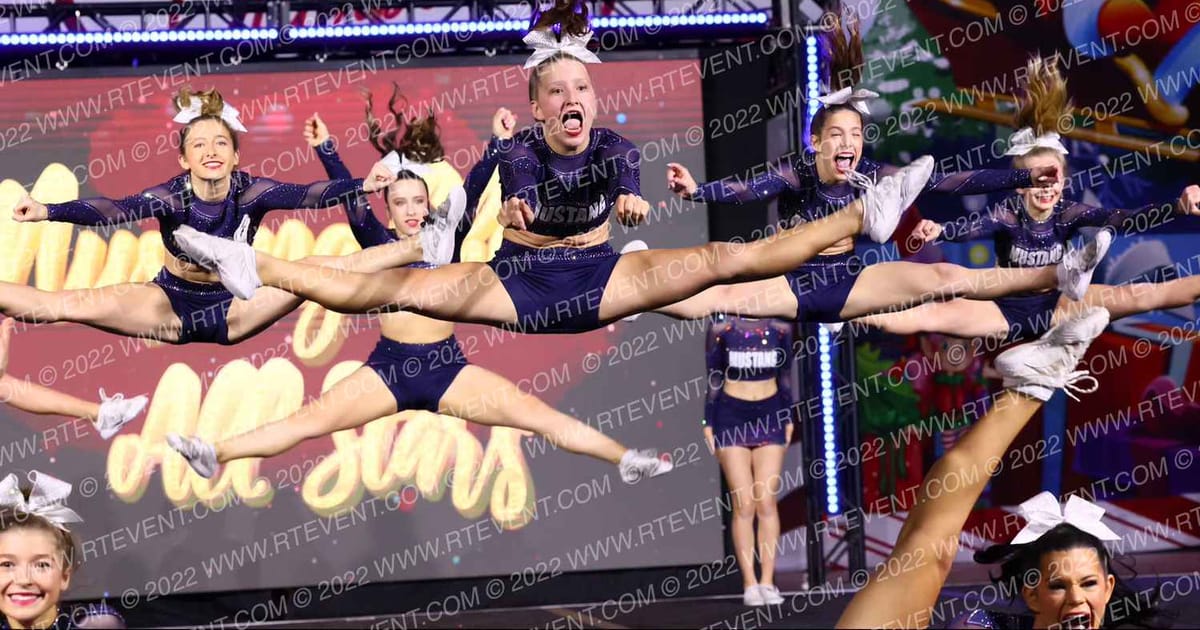 Mustang Cheer All Stars Renegades · Spirit Celebration Christmas Grand Nationals DIDII
