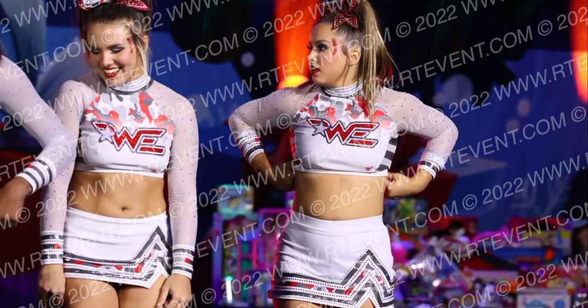 Woodlands Elite - Katy Bombshells · Spirit Celebration Christmas Grand Nationals DIDII