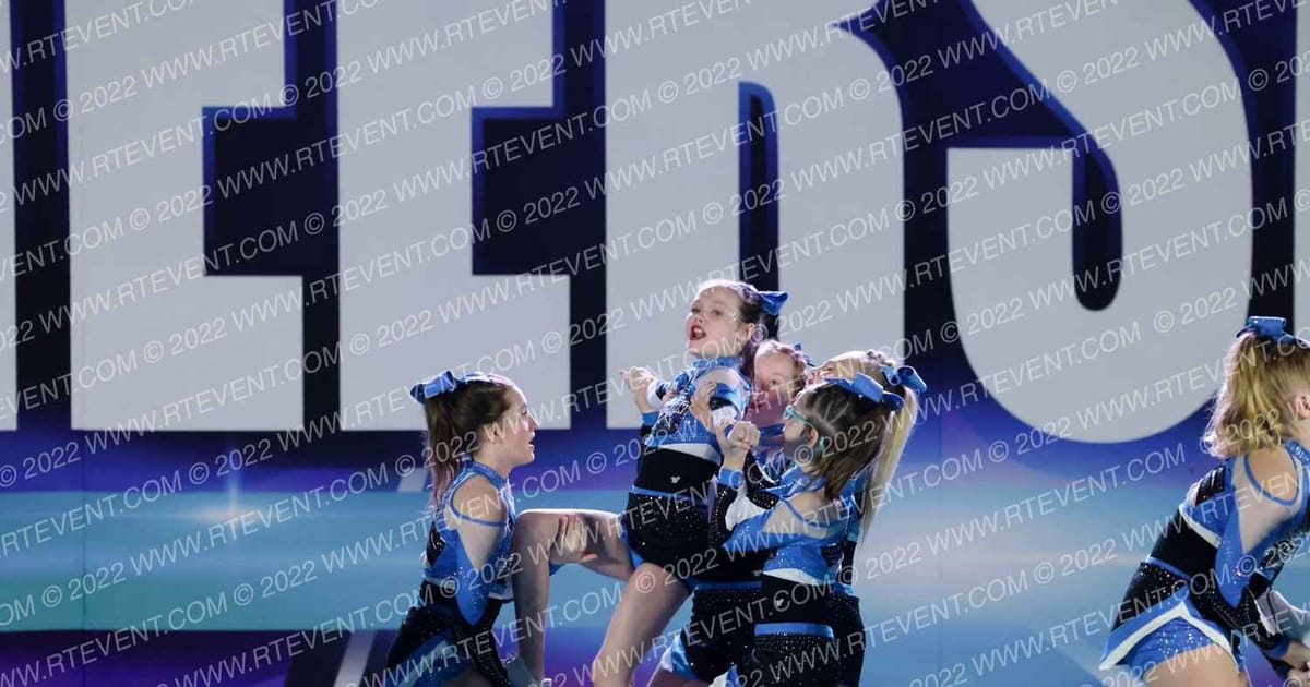 Newnan Southern Stars Moonlight · CHEERSPORT Cartersville Classic DIDII