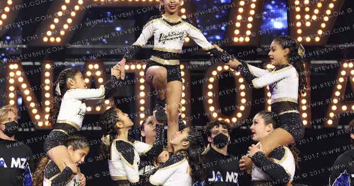 LIGHTNING ELITE RAIN · YOUTH NATIONALS