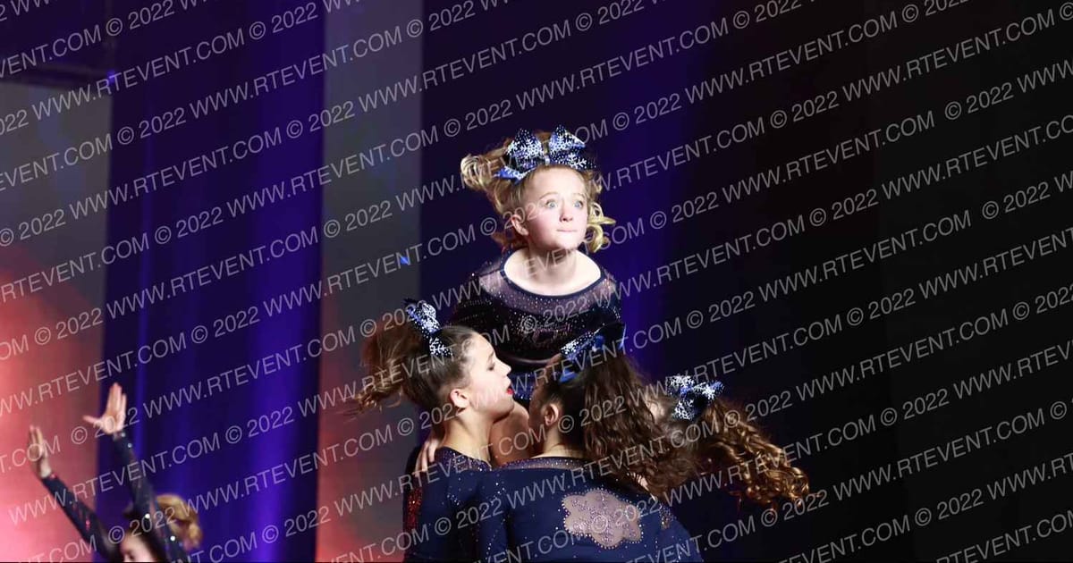 ICE STRA2SHPERE · WSF Grand Nationals Cheer