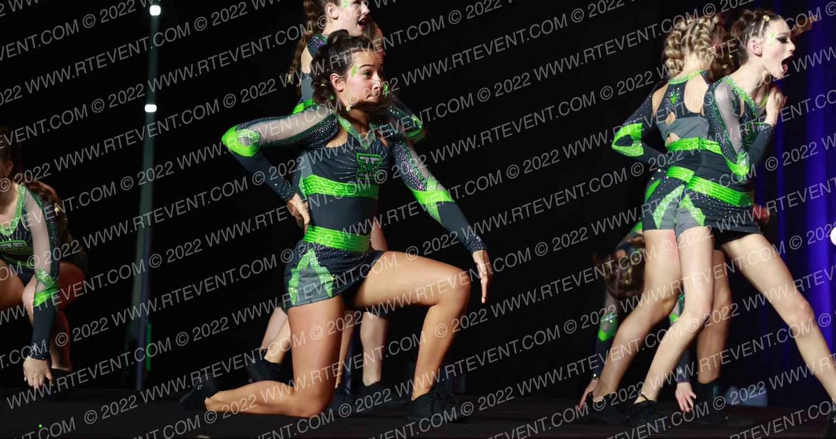 Element Elite Tumbling & Cheer SENIOR SILVER · WSF Grand Nationals Cheer