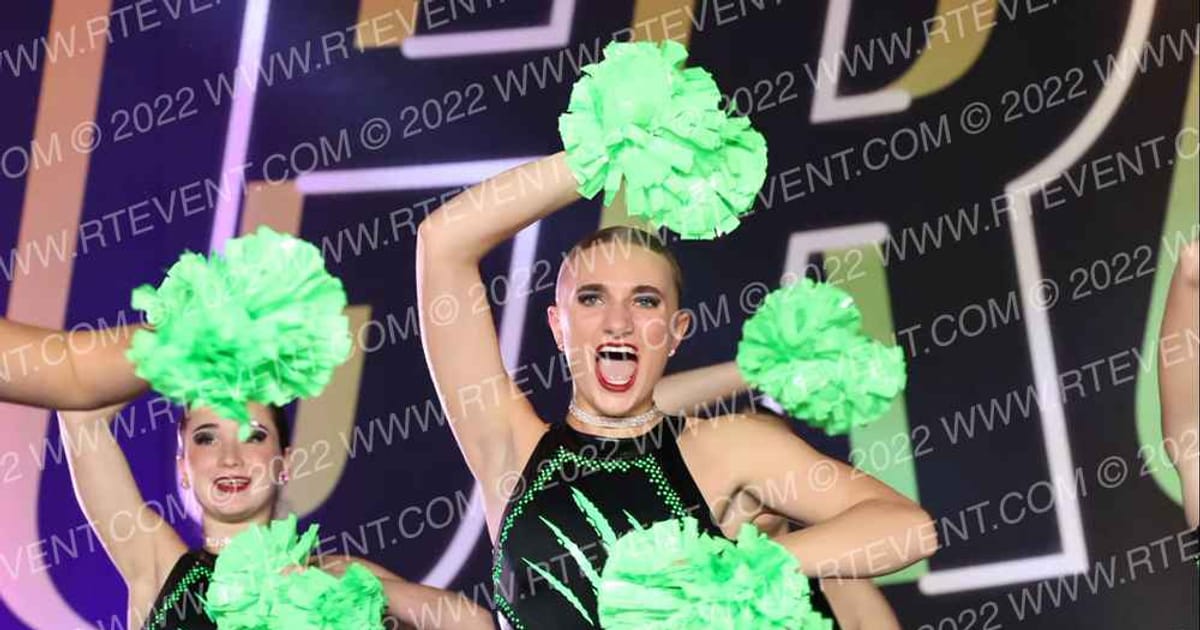 Starz Dance Academy SDA - Elite All Starz - Open Pom Small ** · WSF Grand Nationals Dance