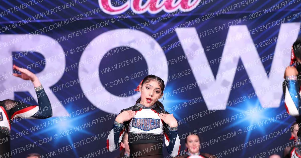 American Cheer JR BLUE · Cali Crown