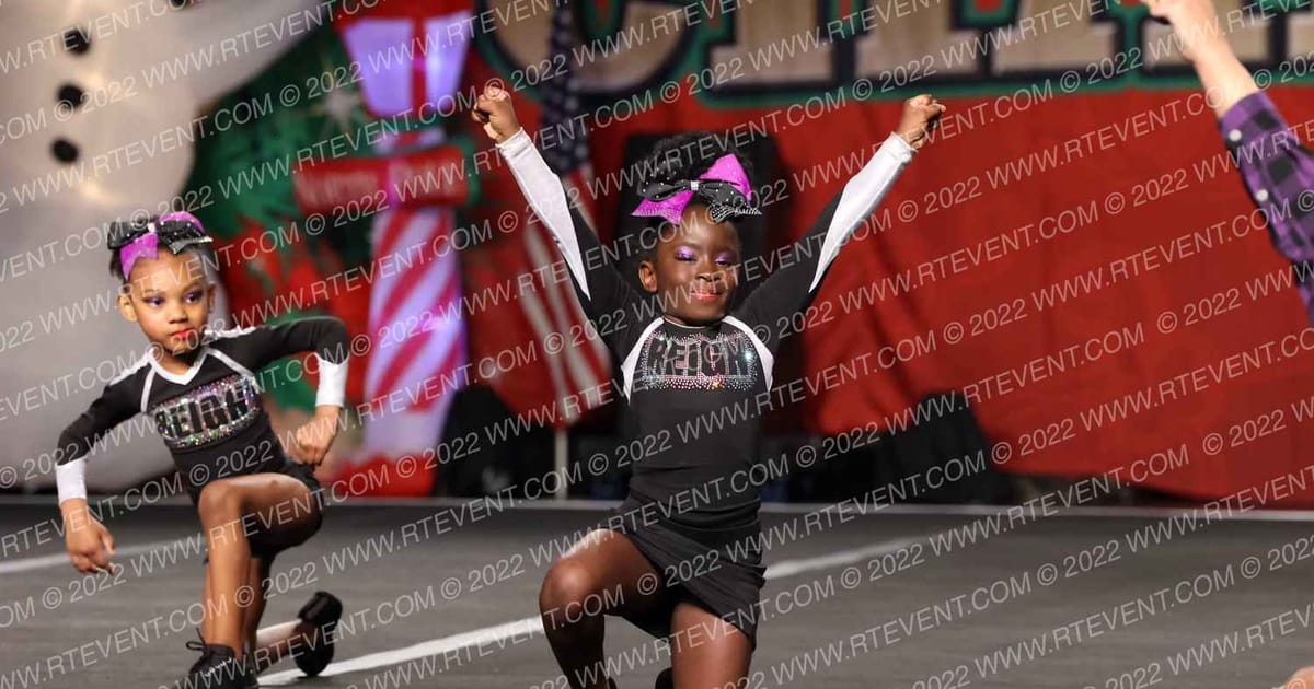 Sienna Reign Forecast · Cheer Power Holiday Showdown Galveston
