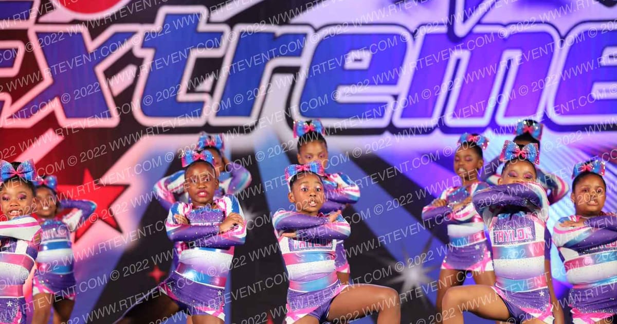 Taylor Made Allstars Super Models Mini · CDE OC Christmas Open