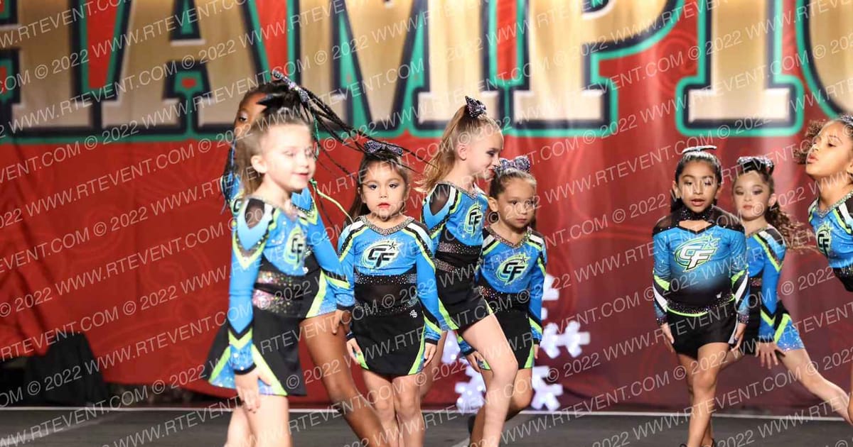 Bannons Cheer Force Padawans · Cheer Power Holiday Showdown Galveston