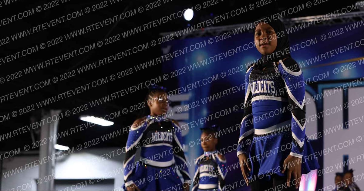 Oak Lane Youth Association Blue Inferno · Cheersport Oaks Classic