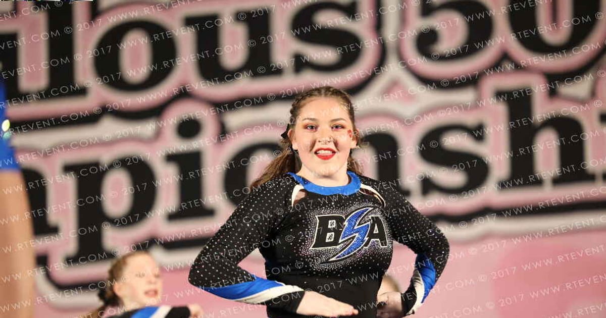 Blue Storm Athletics LADY VORTEX · Cleveland Showdown DIDII