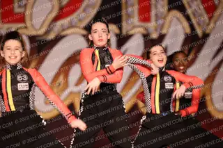 Eagle Elite Cheerleading Fly Steppers