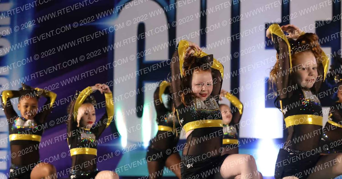 Interboro Hornets Cheerleading Sassy Stingers · Cheersport Oaks Classic