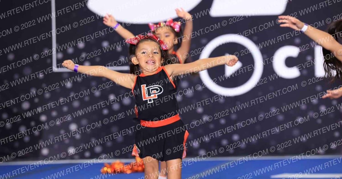 LA PUENTE WARRIORS JR GREMLINS · Holiday Showcase