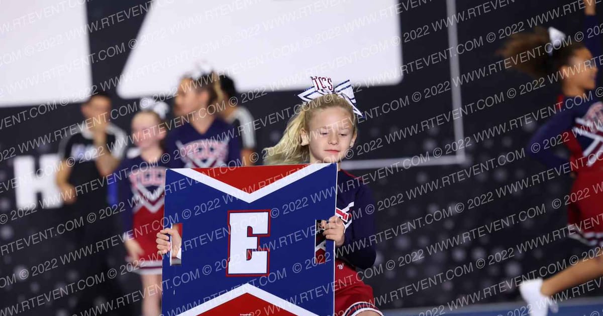 TRI CITY CHRISTIAN ELEM CHEER · Holiday Showcase