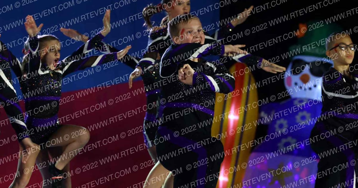 Showtime Elite Atlanta The Runaways · Aloha Gatlinburg Showdown