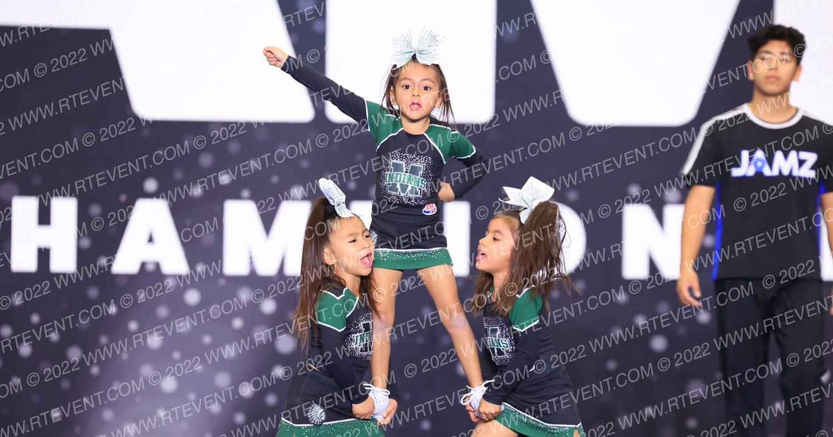 MONTEBELLO INDIANS TINY MITE · Holiday Showcase