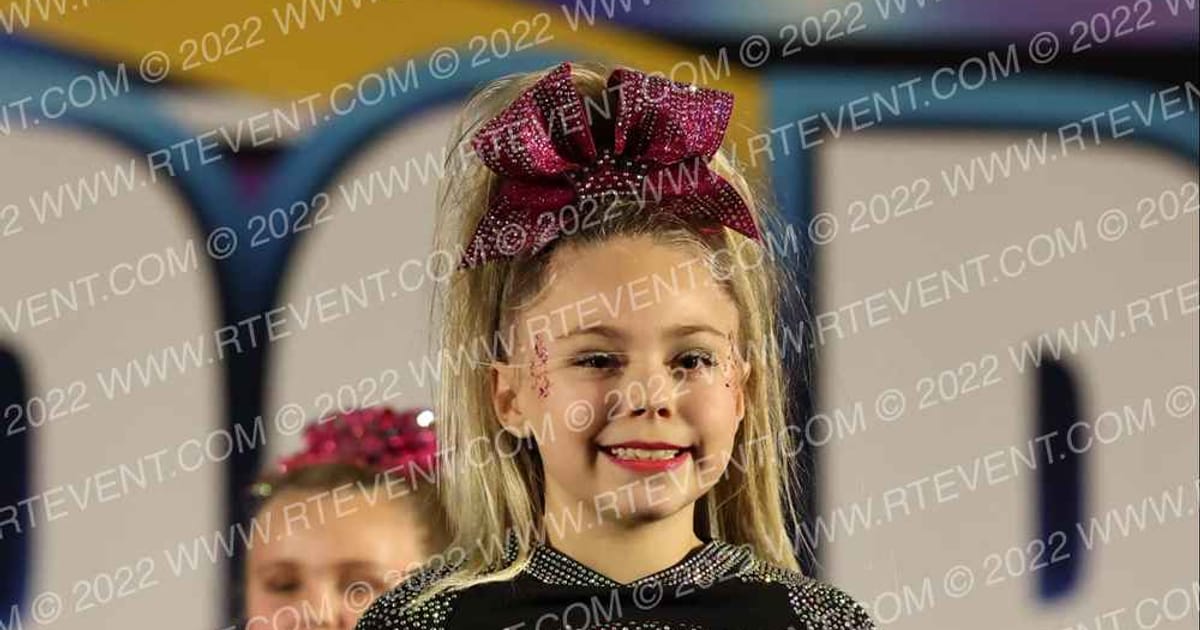 Champion Athletics Cheer and Dance Pink Reign · CHEERSPORT Pittsburgh Classic