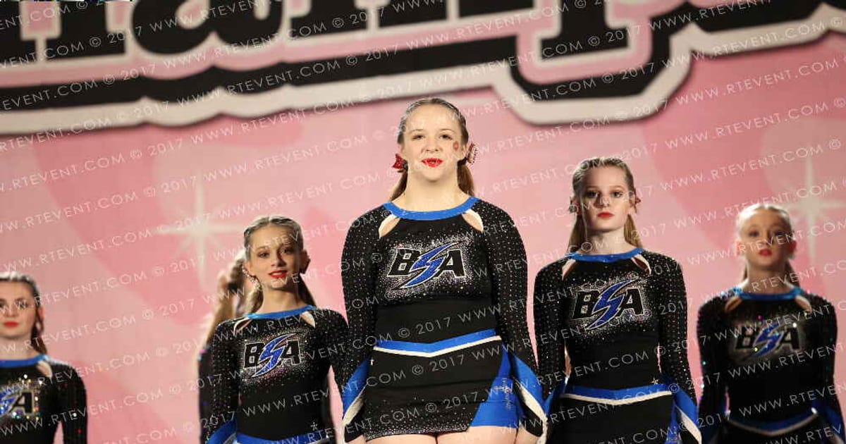 Blue Storm Athletics GLACIER GIRLS · Cleveland Showdown DIDII