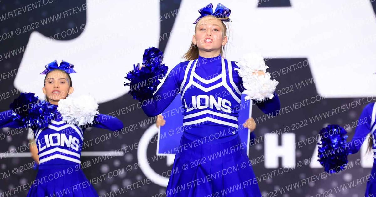 EL MONTE HIGH SCHOOL · Holiday Showcase